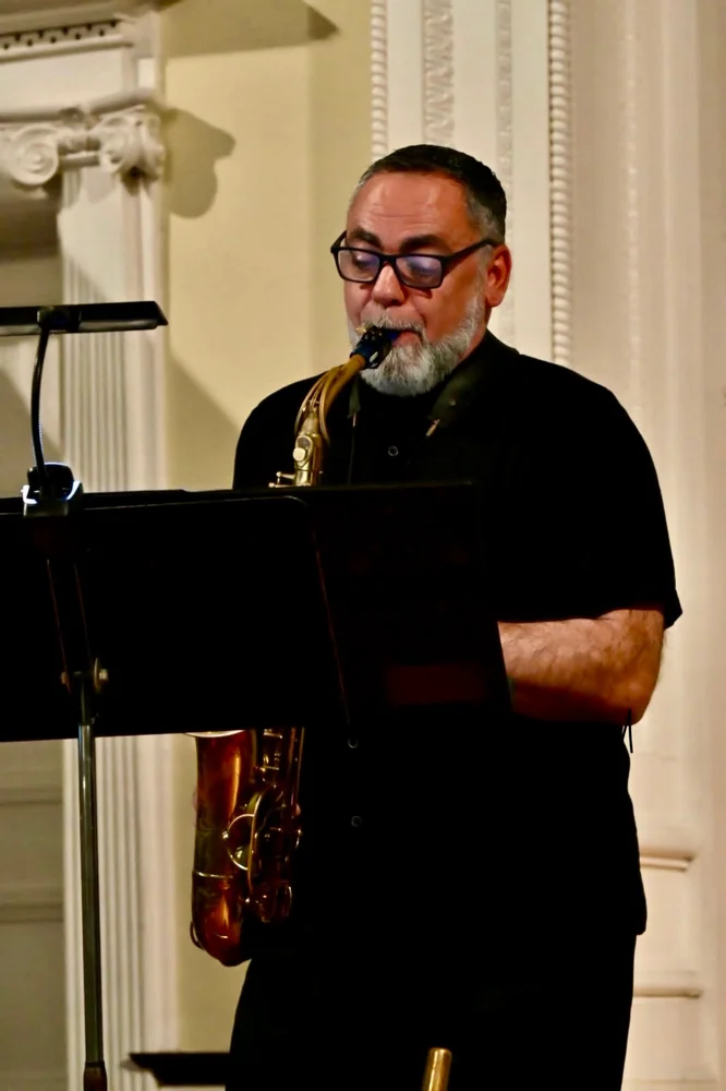 Steve Moran headshot, alto saxophone